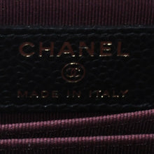 Load image into Gallery viewer, 新品未使用 CHANEL シャネル カードケース 21番台 ココマーク キャビアスキン ブラック ボルドー ゴールド金具 中古 4a004390
