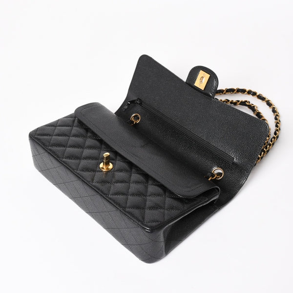 極美品 CHANEL シャネル マトラッセ25 Wフラップ Wチェーンショルダーバッグ キャビアスキン ゴールド金具 ランダム番台 ブラック ココマーク 中古 4a004409