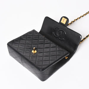CHANEL Mini Matelasse Chain Shoulder Bag Lambskin Black Coco Mark Turn Lock Gold Hardware Good Condition Used 4a004410