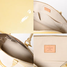 画像をギャラリービューアに読み込む, LOUIS VUITTON ルイヴィトン アルマヴェルニ ハンドバッグ イエロー ゴールド金具 M91610 美品 中古 4a003931