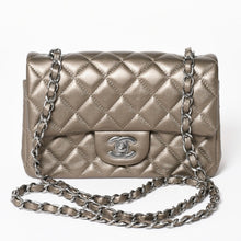 画像をギャラリービューアに読み込む, 極美品 CHANEL シャネル ミニマトラッセ Sフラップ Sチェーンショルダーバッグ 23番台 ココマーク ブラウン カーキ 中古 4a004411