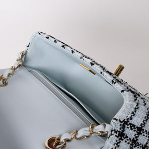 新品未使用 CHANEL シャネル ミニマトラッセ20 Sフラップ Sチェーンショルダーバッグ ココマーク ツイード ブルー系 中古 4a004416
