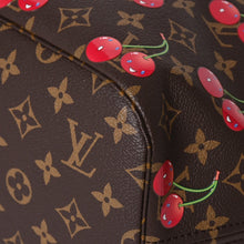 画像をギャラリービューアに読み込む, 新品同様 LOUIS VUITTON ルイヴィトン TM 村上隆 ネヴァーフルMM トートバッグ M13263 モノグラムチェリー ブラウン 中古 4a004415