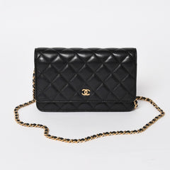 Very Good Condition CHANEL Matelasse Chain Shoulder Wallet Black No. 29 Lambskin Used 4a004343