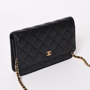 Very Good Condition CHANEL Matelasse Chain Shoulder Wallet Black No. 29 Lambskin Used 4a004343