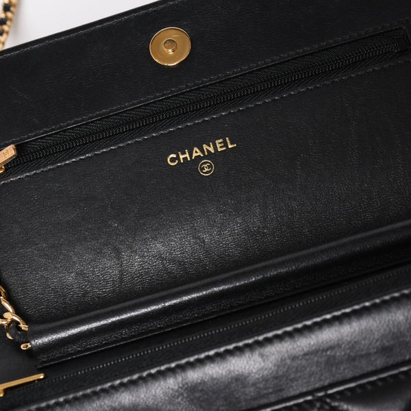 Very Good Condition CHANEL Matelasse Chain Shoulder Wallet Black No. 29 Lambskin Used 4a004343