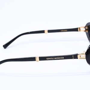 GENTLE MONSTER ジェントルモンスター オーバルサングラス 折りたたみ式 LOLANG-01 サイズ54□21-132 ブラック ゴールド 美品 中古 4a004290