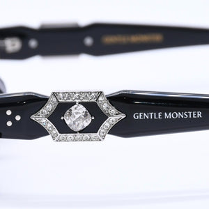 Very Good Condition GENTLE MONSTER VEGAX Sunglasses Size 54□20 145 Rhinestone Black Used 4a004287