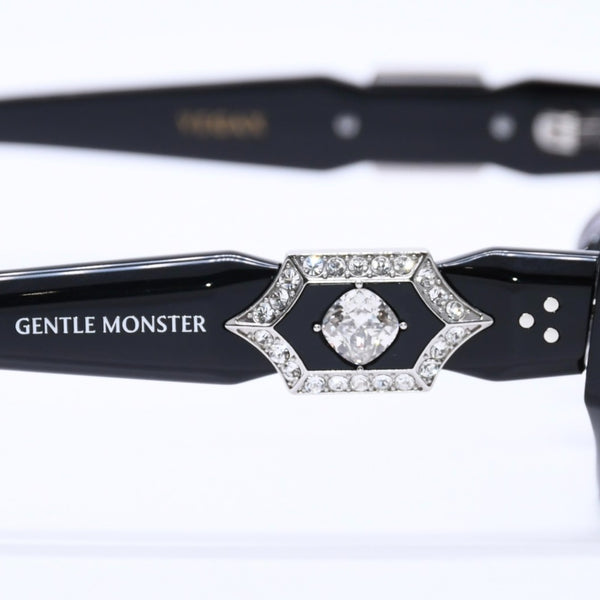 Very Good Condition GENTLE MONSTER VEGAX Sunglasses Size 54□20 145 Rhinestone Black Used 4a004287