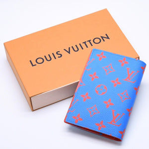 新品未使用 LOUIS VUITTON ルイヴィトン クーヴェルテュール パスポール パスポートケース M14770 モノグラム グロウ 中古 4a004293