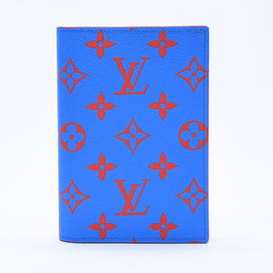 新品未使用 LOUIS VUITTON ルイヴィトン クーヴェルテュール パスポール パスポートケース M14770 モノグラム グロウ 中古 4a004293