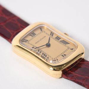 Very good condition JAEGER-LECOULTRE Jaeger-LeCoultre watch 6021.21 Weight approx. 22.89g Manual winding Champagne dial Rectangle GP Used 4a004444
