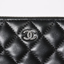 画像をギャラリービューアに読み込む, CHANEL シャネル チェーンショルダーウォレット 財布 28番台 ココマーク ラムスキン ブラック シルバー金具 美品 中古 4a004879