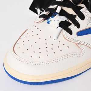 新品未使用 NIKE ナイキ × TRAVIS SCOTT × Fragment Design AIR JORDAN 1 LOW OG SP エアジョーダン1 ロウ DM7866 サイズ10.5 中古 4a004448