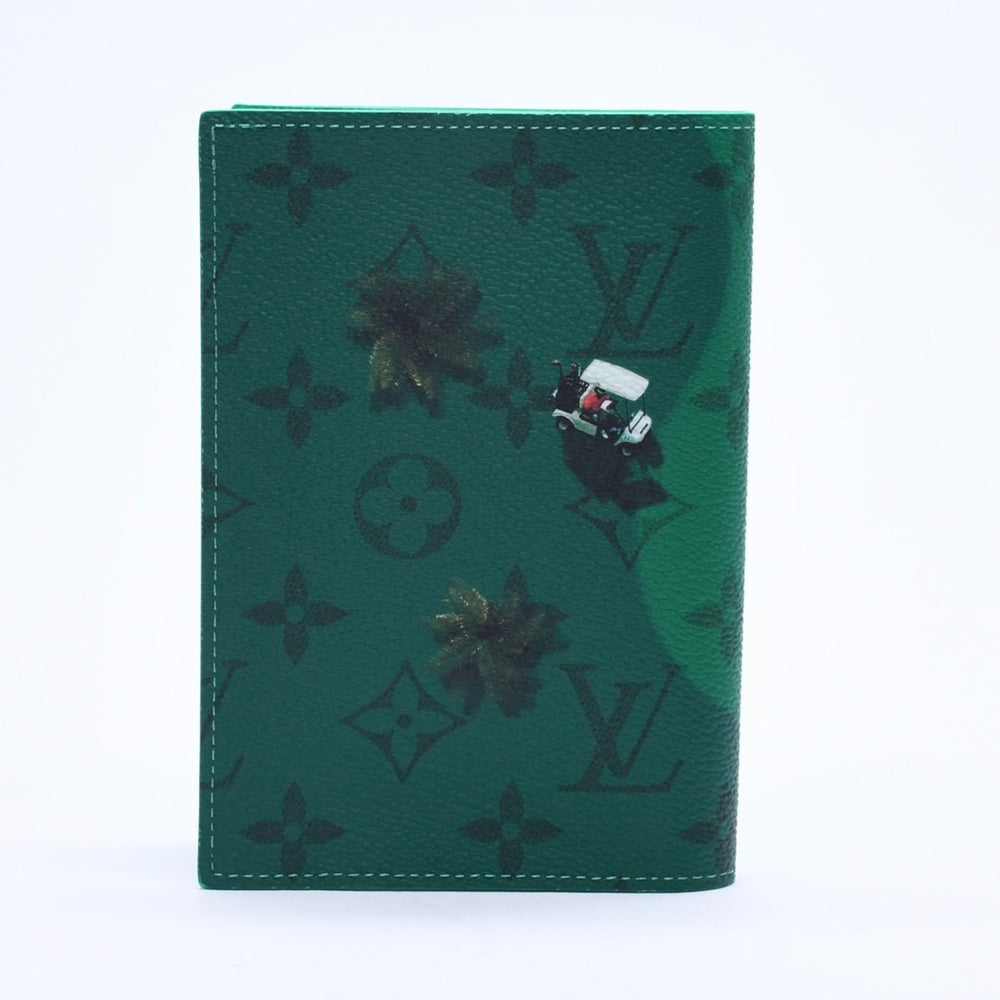 新品未使用 LOUIS VUITTON ルイヴィトン パスポートケース クーヴェルテュール パスポール モノグラムキャンバス M14875 グリーン 中古 4a004754