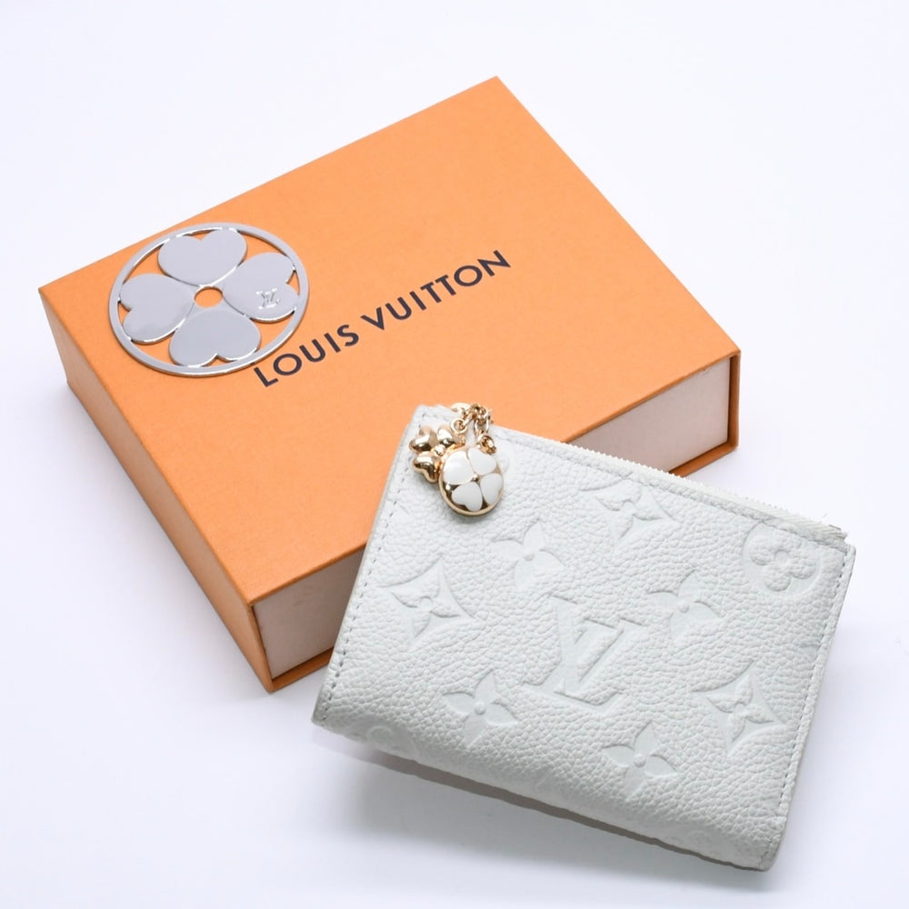 極美品 LOUIS VUITTON ルイヴィトン ポルトフォイユ リサ M27767 コンパクトウォレット 二つ折り財布 モノグラムアンプラント ジェイドグリーン 中古 4a004620