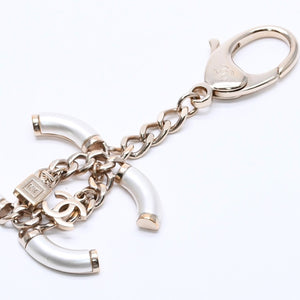 CHANEL シャネル ココマーク キーチャーム キーホルダー パヒューム 重量約31.19g B18B刻印 GP メタル ホワイト ゴールド美品 中古 4a004605