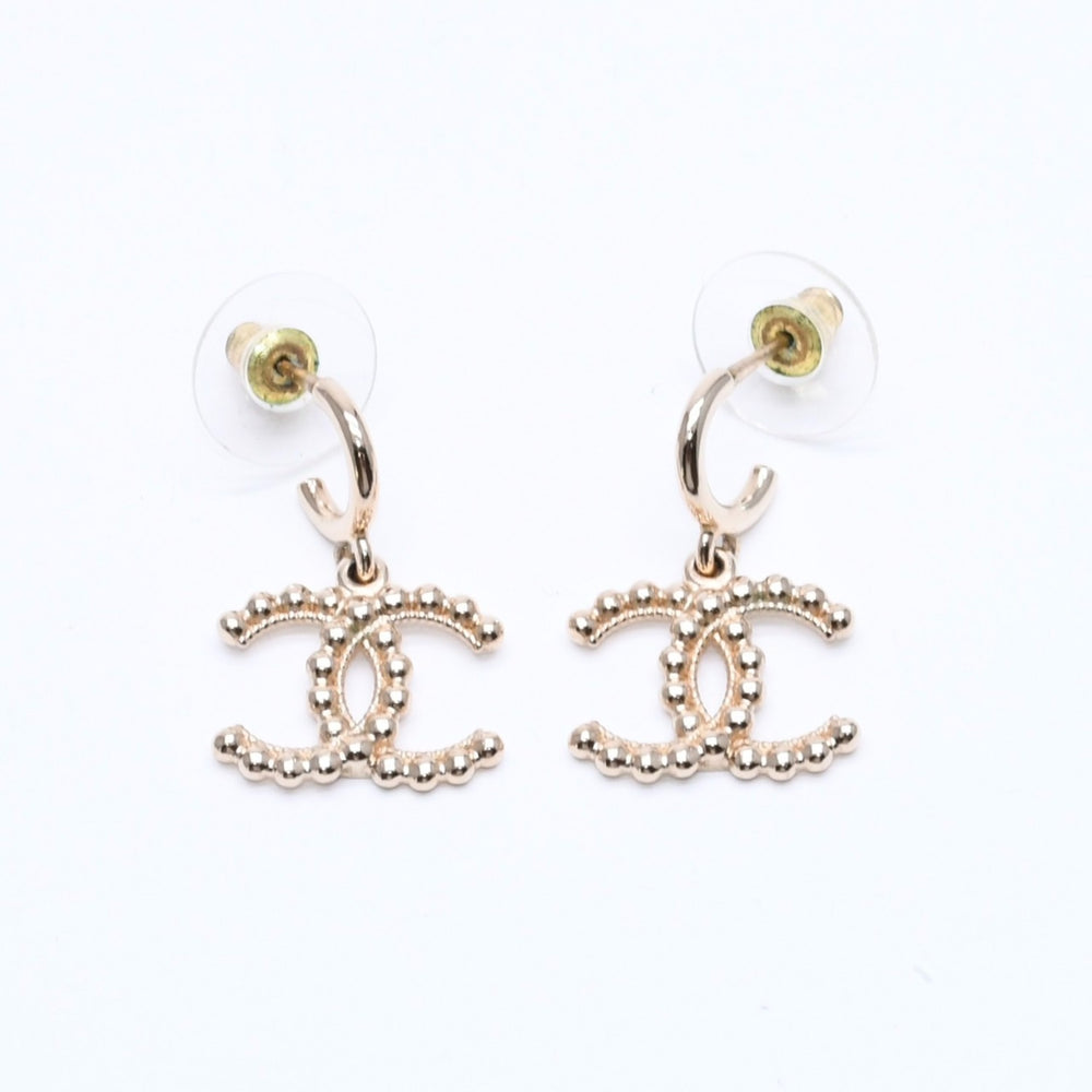 極美品 CHANEL シャネル ココマーク スイング ピアス L22C刻印 ココマーク ゴールド 重量4,07g 中古 4a004593