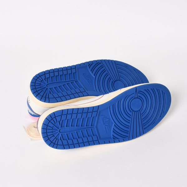 新品未使用 NIKE ナイキ × TRAVIS SCOTT × Fragment Design AIR JORDAN 1 LOW OG SP エアジョーダン1 ロウ DM7866 サイズ10.5 中古 4a004450