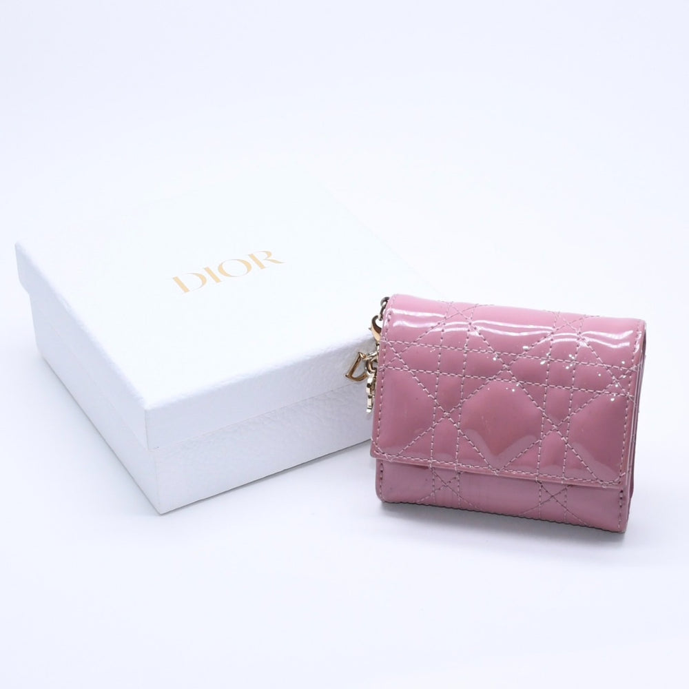 Christian Dior クリスチャンディオール レディ ディオール ロータスウォレット S0181OVRB パテントカーフスキン カナージュ ピンク 三つ折り財布 良品 中古 4a004433