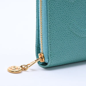 CHANEL Cocomark Wallet Emerald Green Green Round Zipper No. 5 Good Condition Used 4a004465