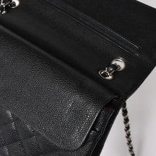 Load image into Gallery viewer, 新品同様 CHANEL シャネル マトラッセ25 ダブルチェーンショルダー ダブルフラップ 14番台 ココマーク キャビアスキン ブラック シルバー金具 中古 4a004468