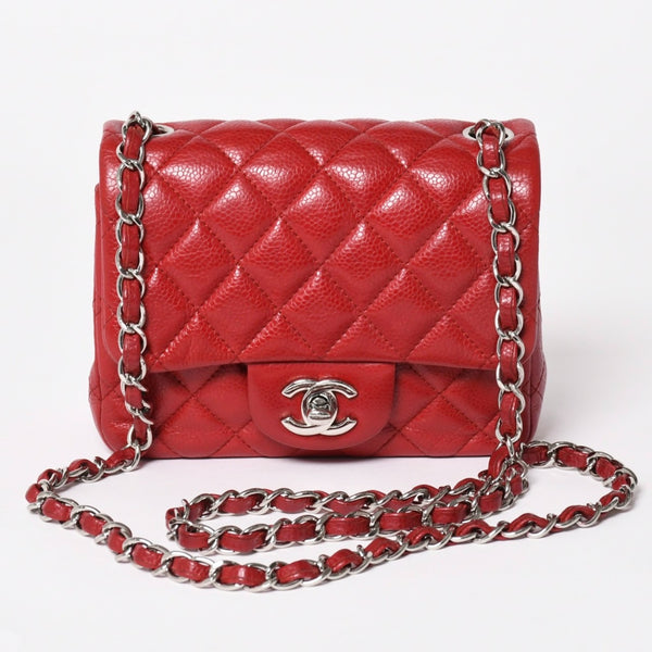 Very Good Condition CHANEL Mini Matelasse 16 Chain Shoulder Bag No. 16 Caviar Skin Red Silver Hardware Used 4a004588