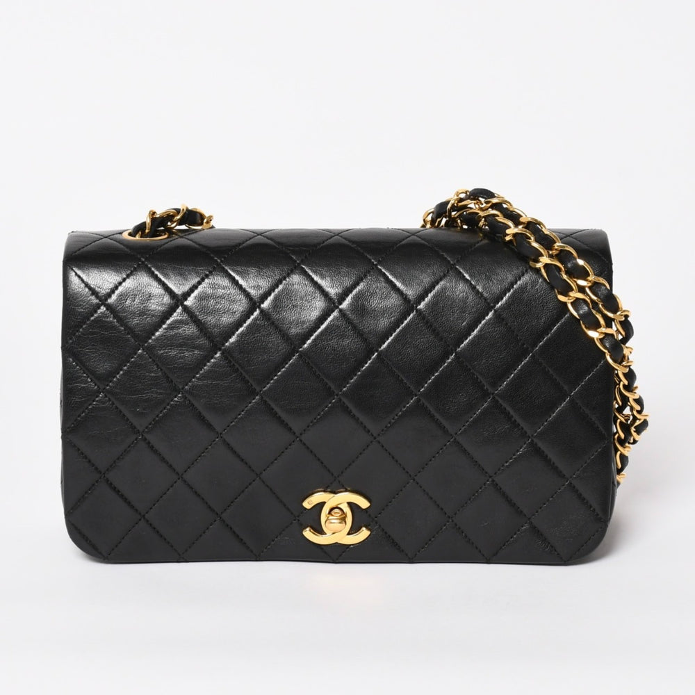 極美品 CHANEL シャネル マトラッセチェーンショルダーバッグ ココマーク 1番台 ラムスキン ブラック ゴールド金具 中古 4a004472
