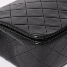 Load image into Gallery viewer, 極美品 CHANEL シャネル マトラッセチェーンショルダーバッグ ココマーク 1番台 ラムスキン ブラック ゴールド金具 中古 4a004472