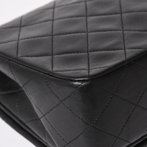 Very Good Condition CHANEL Matelasse Chain Shoulder Bag Coco Mark No. 1 Lambskin Black Gold Hardware Used 4a004472