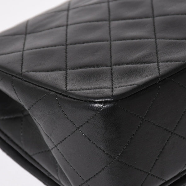 Very Good Condition CHANEL Matelasse Chain Shoulder Bag Coco Mark No. 1 Lambskin Black Gold Hardware Used 4a004472