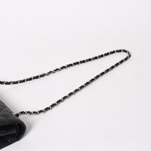 Load image into Gallery viewer, 新品同様 CHANEL シャネル マトラッセ25 ダブルチェーンショルダー ダブルフラップ 14番台 ココマーク キャビアスキン ブラック シルバー金具 中古 4a004468