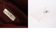 Load image into Gallery viewer, 極美品 CHANEL シャネル マトラッセチェーンショルダーバッグ ココマーク 1番台 ラムスキン ブラック ゴールド金具 中古 4a004472