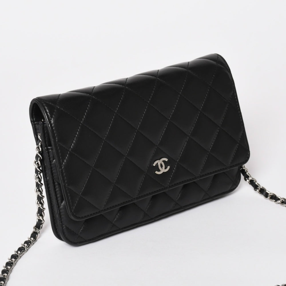 極美品 CHANEL シャネル タイムレスクラシックライン クラシック チェーンウォレット A33814 16番台 ココマーク ラムスキン 中古 4a003973