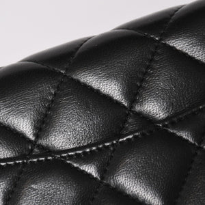 Very Good Condition CHANEL Timeless Classic Line Classic Chain Wallet A33814 16th Series Coco Mark Lambskin Used 4a003973