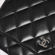 画像をギャラリービューアに読み込む, 極美品 CHANEL シャネル タイムレスクラシックライン クラシック チェーンウォレット A33814 16番台 ココマーク ラムスキン 中古 4a003973