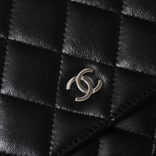 画像をギャラリービューアに読み込む, 極美品 CHANEL シャネル タイムレスクラシックライン クラシック チェーンウォレット A33814 16番台 ココマーク ラムスキン 中古 4a003973