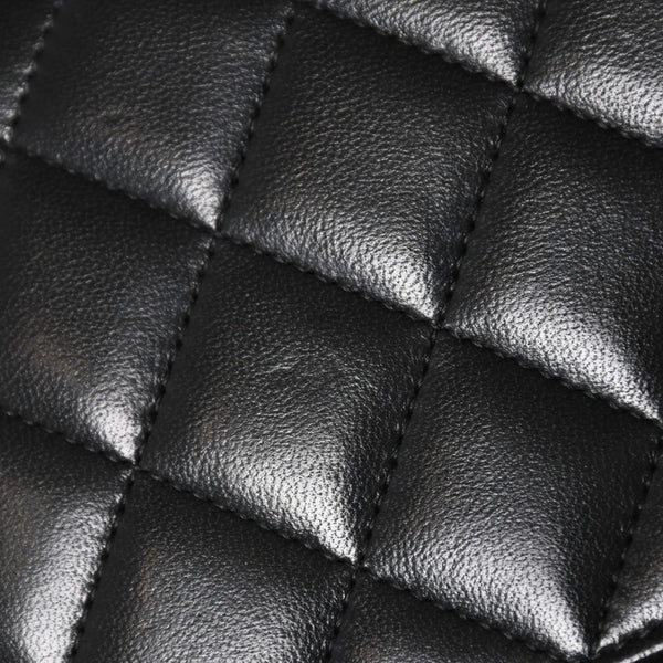 Very Good Condition CHANEL Timeless Classic Line Classic Chain Wallet A33814 16th Series Coco Mark Lambskin Used 4a003973