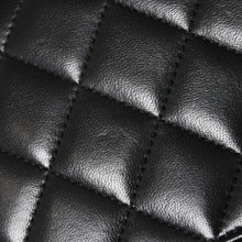 画像をギャラリービューアに読み込む, 極美品 CHANEL シャネル タイムレスクラシックライン クラシック チェーンウォレット A33814 16番台 ココマーク ラムスキン 中古 4a003973