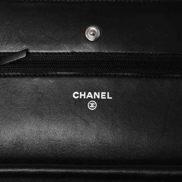 Very Good Condition CHANEL Timeless Classic Line Classic Chain Wallet A33814 16th Series Coco Mark Lambskin Used 4a003973