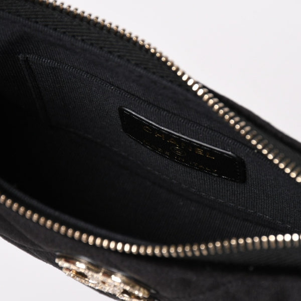 新品同様 CHANEL シャネル マトラッセ チェーンショルダー ランダム番台 2024イヤーズギフト ベロア レザー ブラック 中古 4a004471