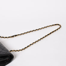画像をギャラリービューアに読み込む, CHANEL シャネル マトラッセ25 Wフラップ Wチェーンショルダーバッグ 4番台 ラムスキン ココマーク ブラック ゴールド金具 美品 中古 4a004239