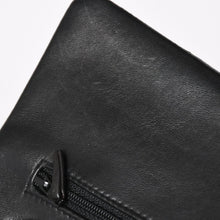 画像をギャラリービューアに読み込む, CHANEL シャネル マトラッセ25 Wフラップ Wチェーンショルダーバッグ 4番台 ラムスキン ココマーク ブラック ゴールド金具 美品 中古 4a004239
