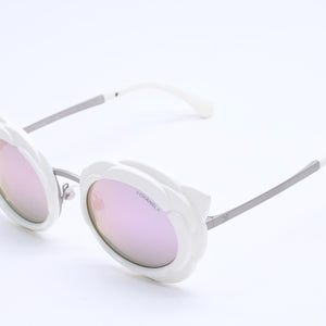 Very Good Condition CHANEL Sunglasses Sunglasses 71198 Camellia Frame Sunglasses White White Used 4a004488