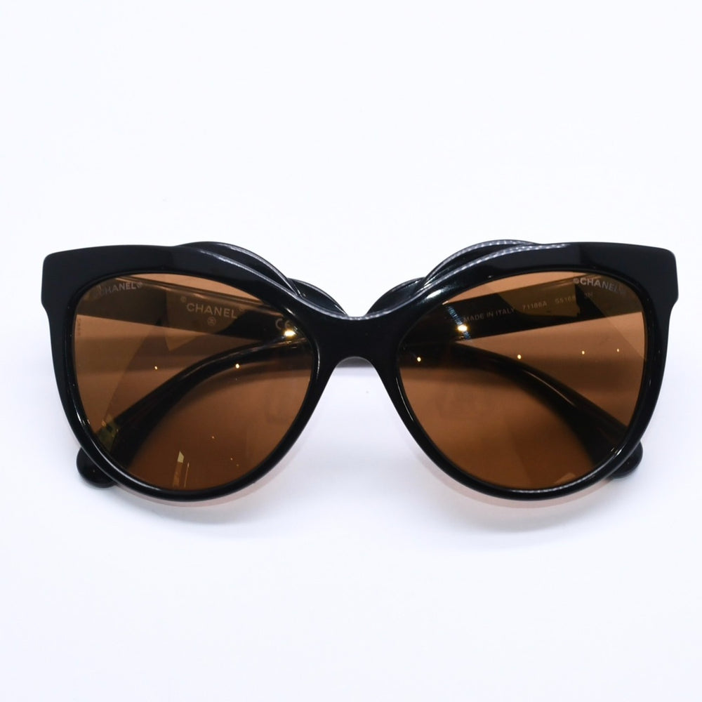 CHANEL Flower Frame Sunglasses Black Frame Side Coco Mark Black 71186A Good Condition Used 4a004473