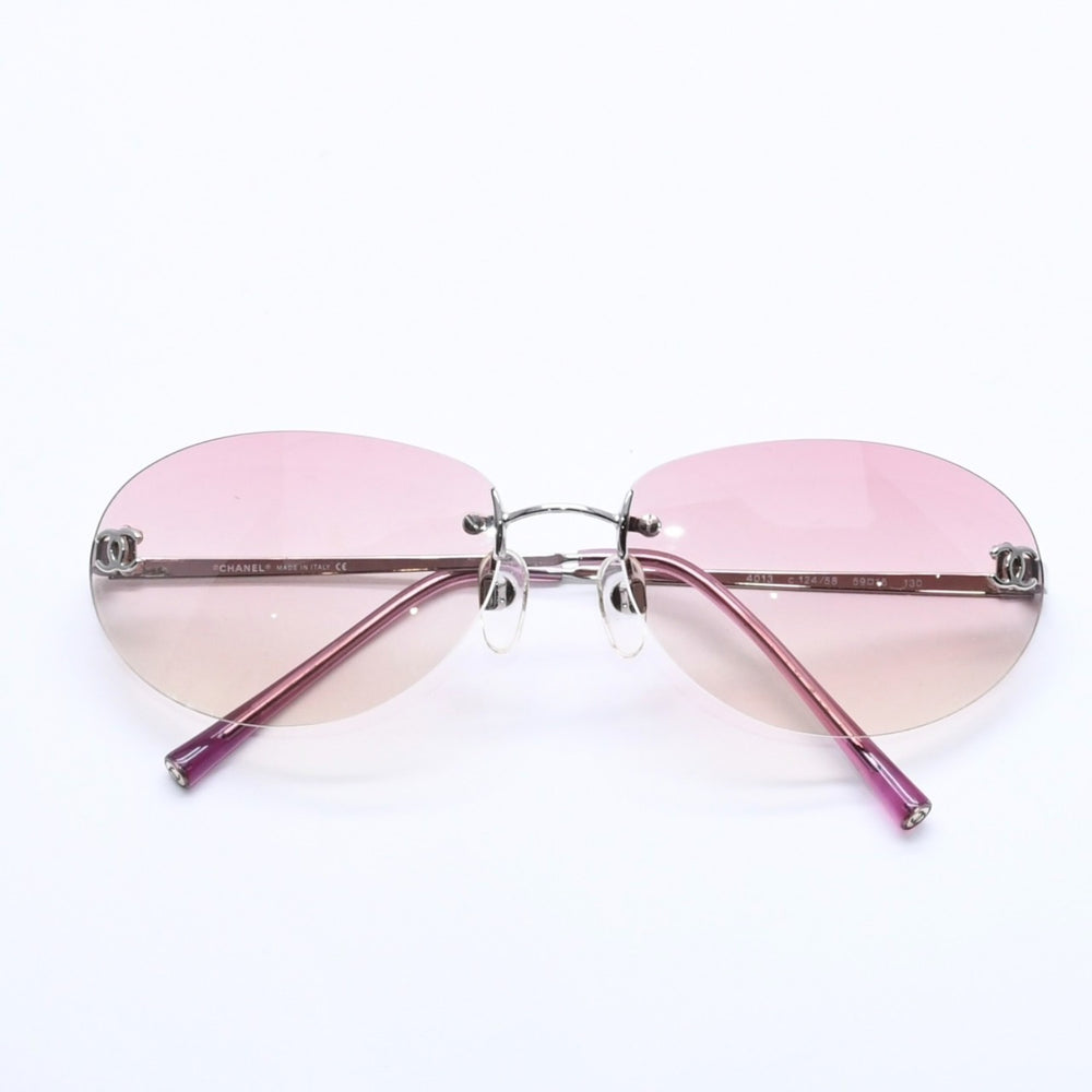極美品 CHANEL シャネル リムレス サングラス アイウェア 4013 c.124/58 サイズ59□16 130 ココマーク ピンク グラデーション 中古 4a004474