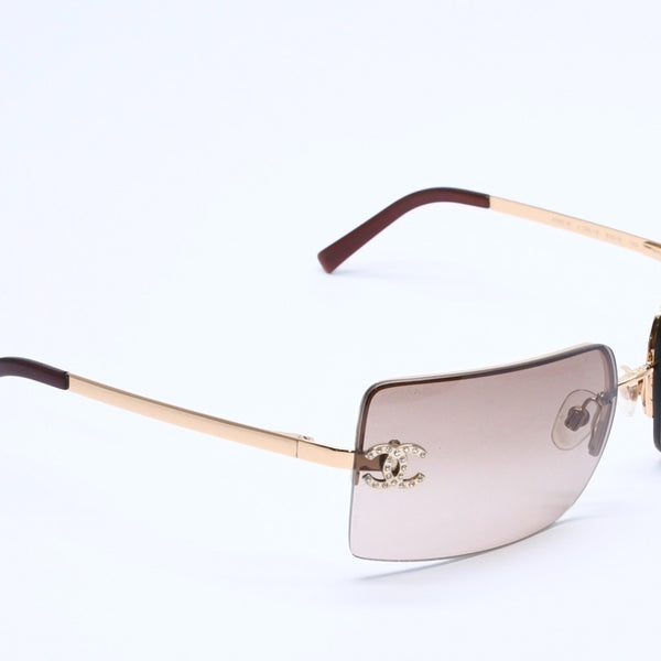 CHANEL シャネル ハーフリム サングラス 4092-B c.125/13 サイズ62□15 120 ココマーク ラインストーン ブラウン 美品 中古 4a004482