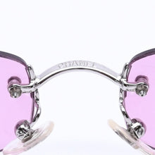 画像をギャラリービューアに読み込む, 極美品 CHANEL シャネル リムレス サングラス アイウェア 4002 c.124/76 サイズ57□19 130 ココマーク ピンク 中古 4a004491