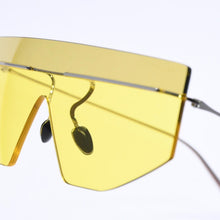 画像をギャラリービューアに読み込む, 新品未使用品 PRADA プラダ Sunglasses サングラス アイウェア イエローレンズ シルバーテンプル SPRB55 1BC-20O 145 中古 4a004485