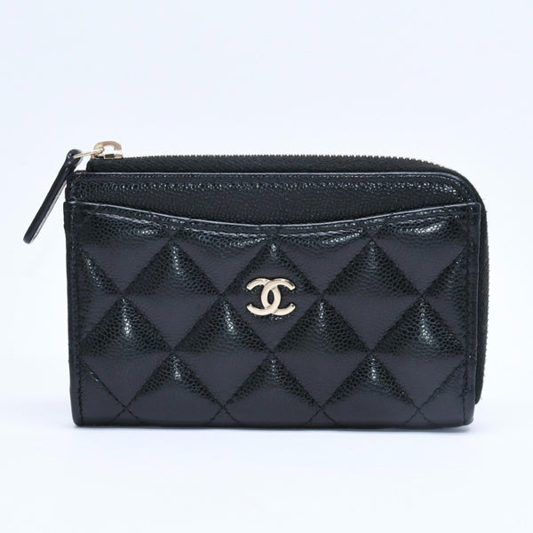 Very Good Condition CHANEL Chanel Matelasse Coin Case AP3179 Caviar Skin Coin Case Black Gold Hardware Used 4a004626